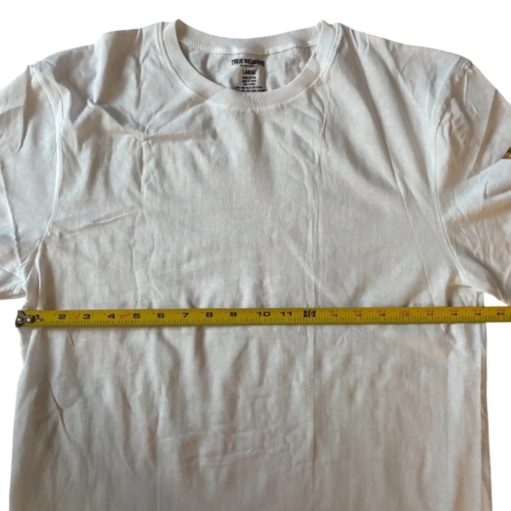 True Religion Classic White T-Shirt with Gold Horseshoe Logo Size Junior Large